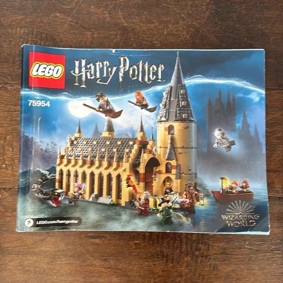 LEGO Harry Potter Hogwarts Great Hall (878 pcs)
75954 - Picture 4 of 6